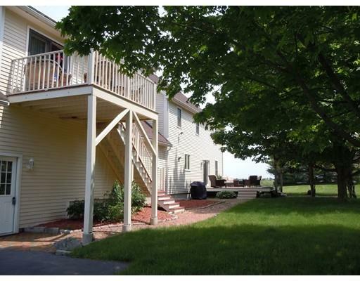 Property Photo:  590 Mulpus Rd  MA 01462 