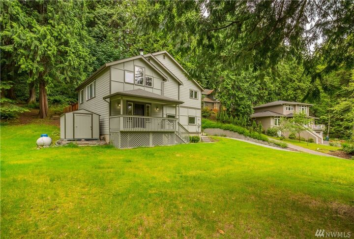 Property Photo:  154 Sudden Valley Dr  WA 98229 