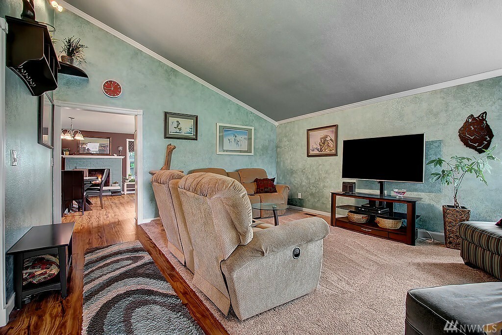Property Photo: 4730 150th Place SW WA 98087