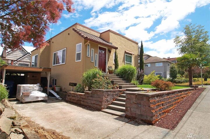 Property Photo:  9764 62nd Ave S  WA 98118 