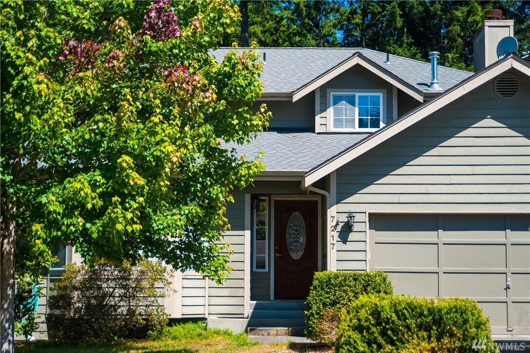 Property Photo:  7217  Bonnieville Place SE  WA 98367 