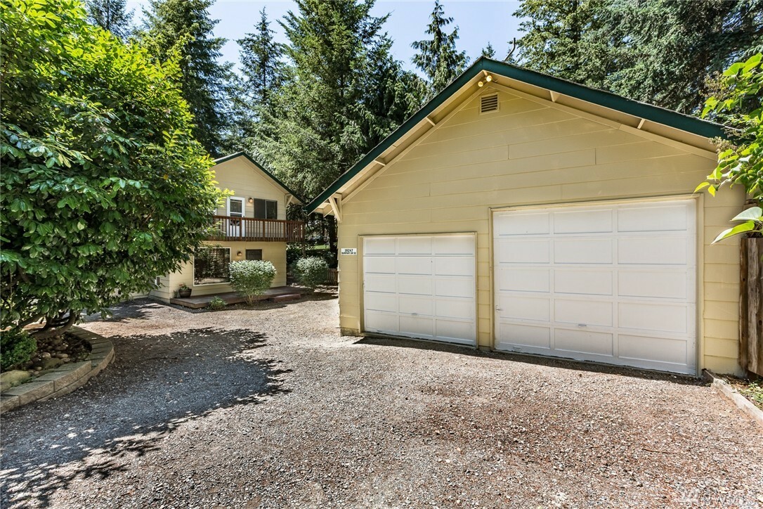 Property Photo: 18247 Rampart Dr SE WA 98597