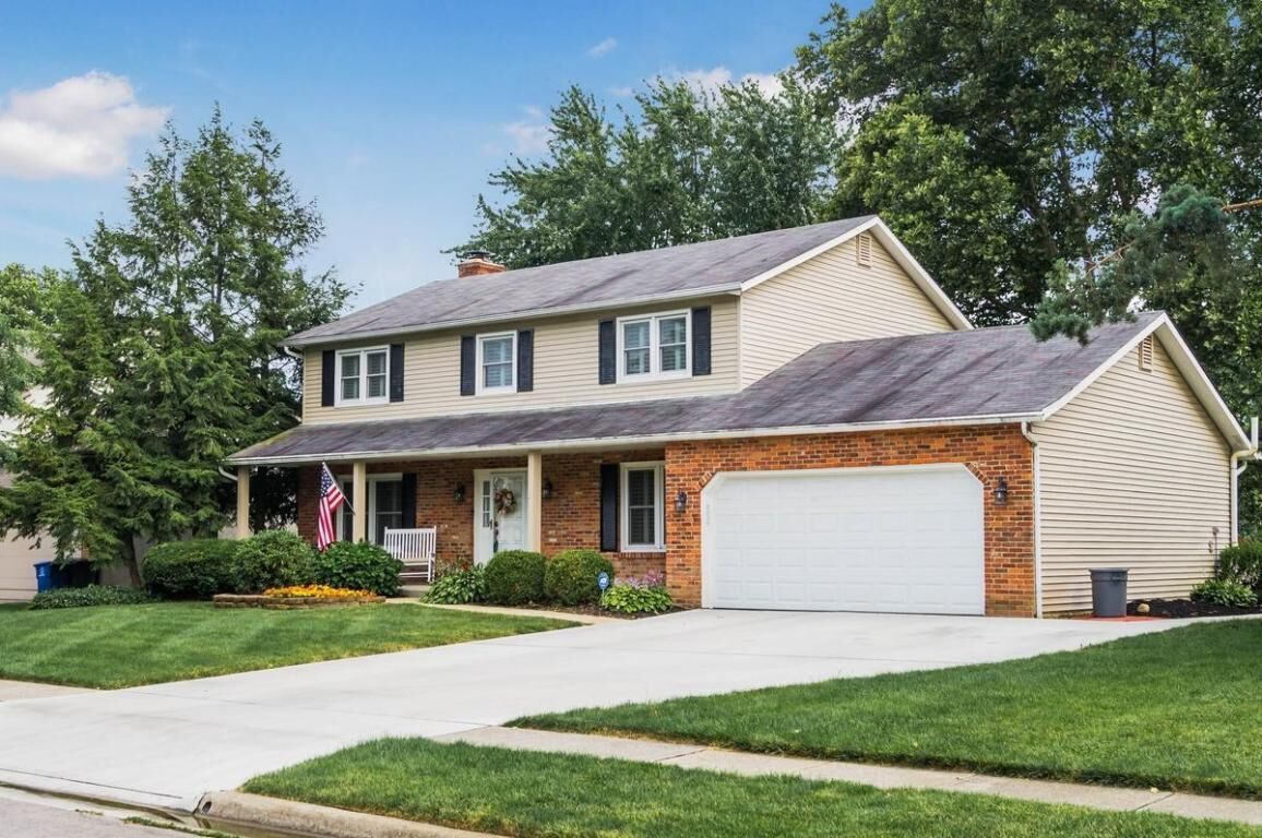 Property Photo:  1665 Scottsdale Avenue  OH 43235 
