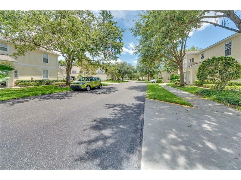 Property Photo: 6216 Rosefinch Court 102 FL 34202