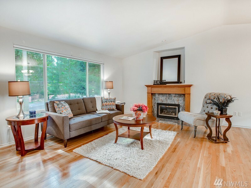 Property Photo:  22829 35th Ave SE  WA 98021 