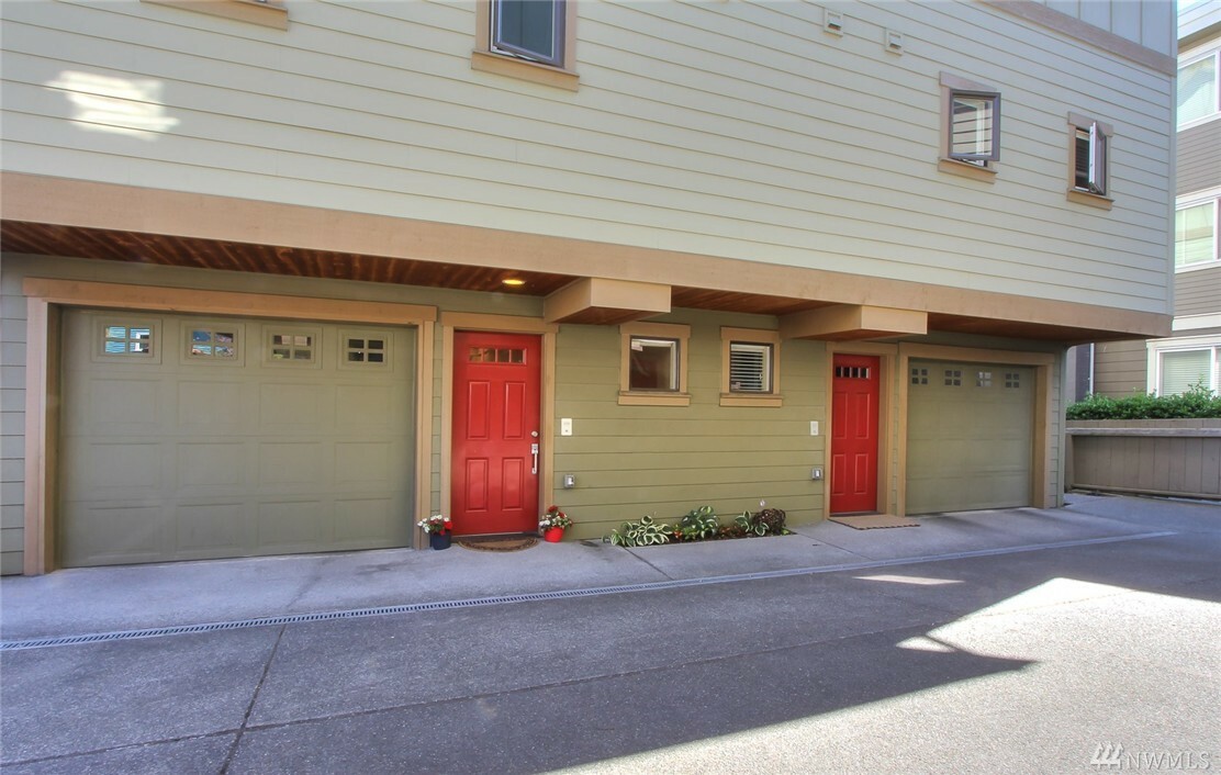 Property Photo:  2250 NW 60th St A  WA 98107 