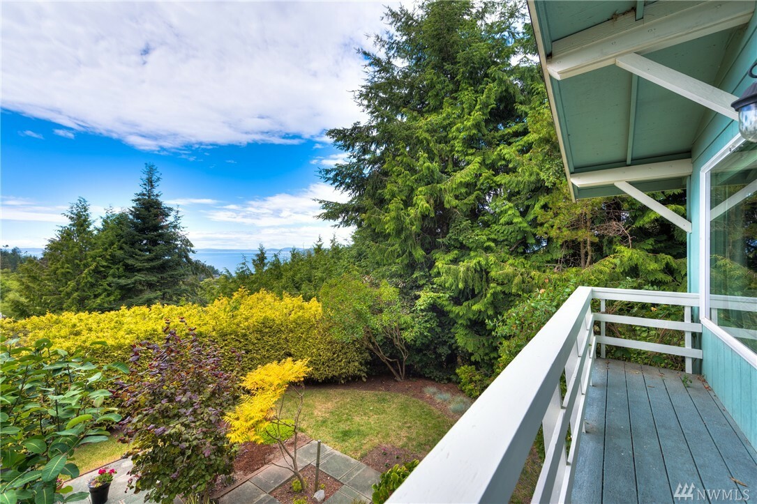 Property Photo:  14021 Madrona Dr  WA 98221 