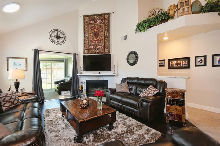 Property Photo: 10290 Rancho Carmel Drive CA 92128