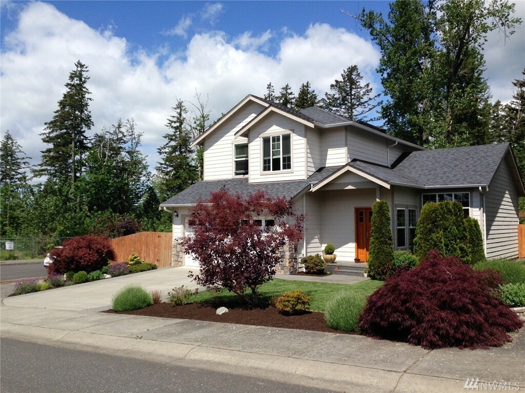 Property Photo:  3503 Redondo Wy  WA 98226 