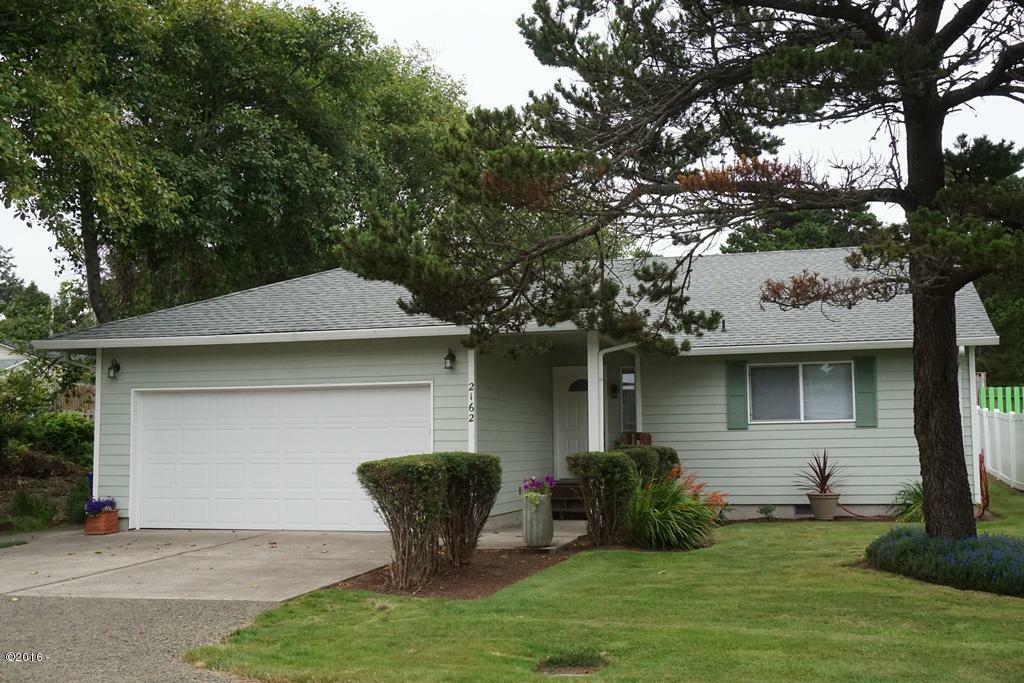 Property Photo:  2162 NW Keel Avenue  OR 97367 