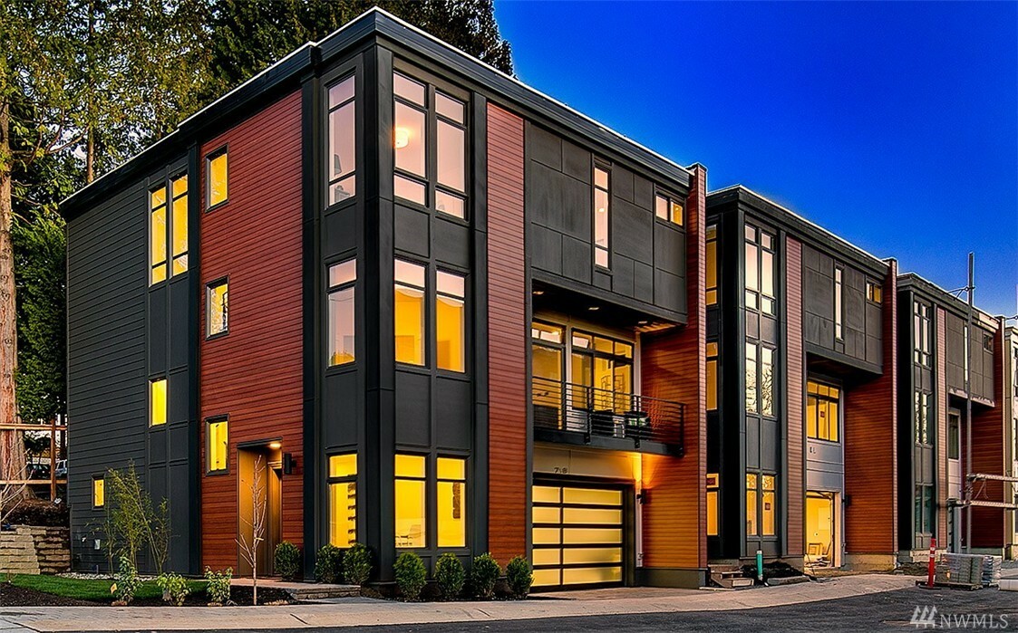 Property Photo:  319 7th Lane S  WA 98033 