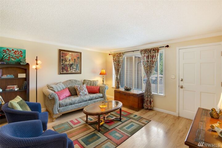 Property Photo:  17098 142nd Place NE  WA 98072 