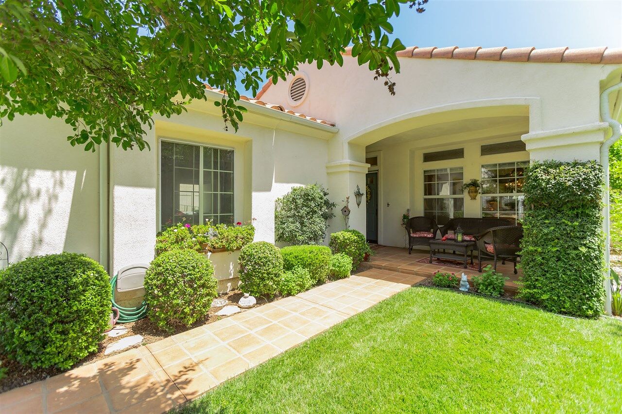 Property Photo: 2346 Fallbrook Place CA 92027
