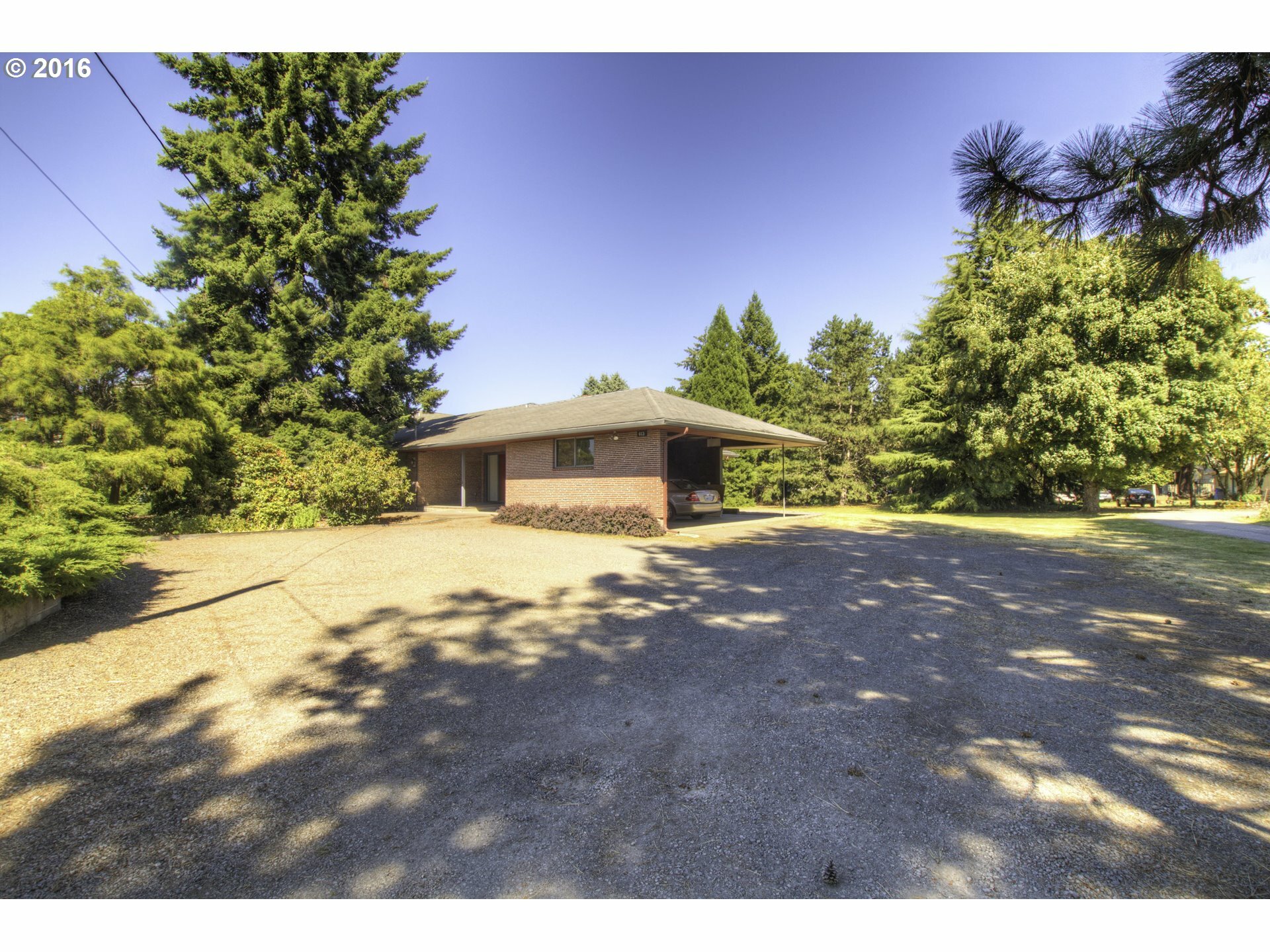 Property Photo:  613 SE Ellsworth Rd  WA 98664 