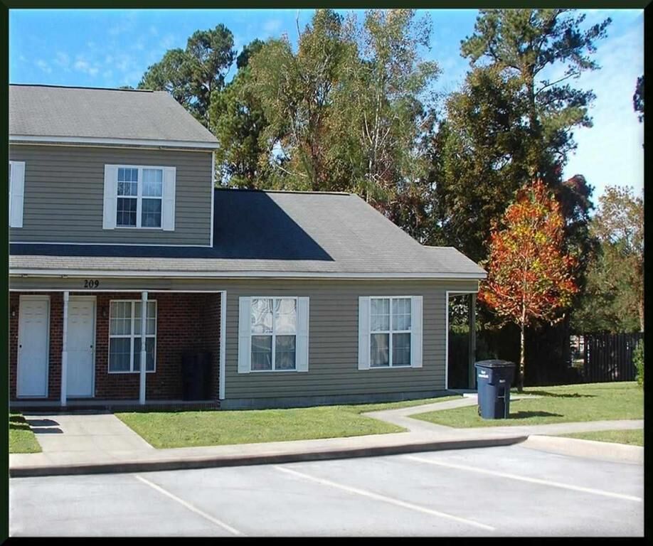 Property Photo:  209 Palace Circle  NC 28546 