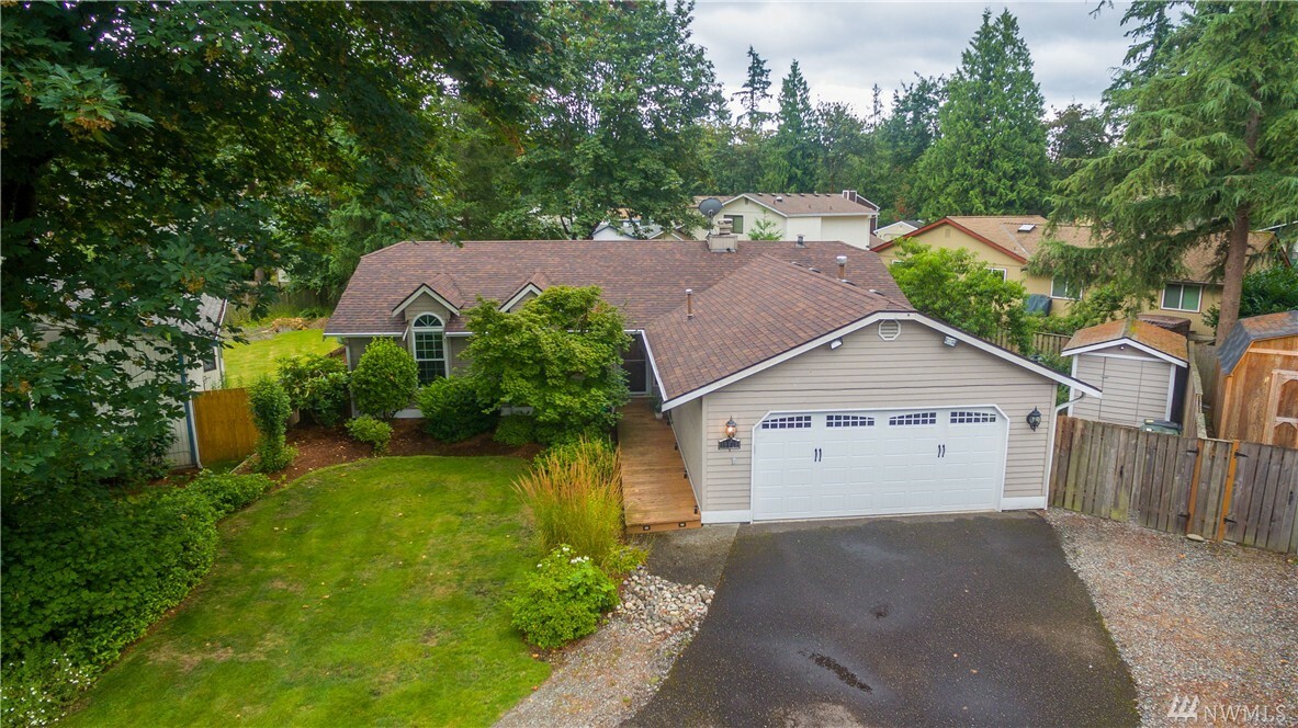 Property Photo:  19819 SE 266th Ct  WA 98042 