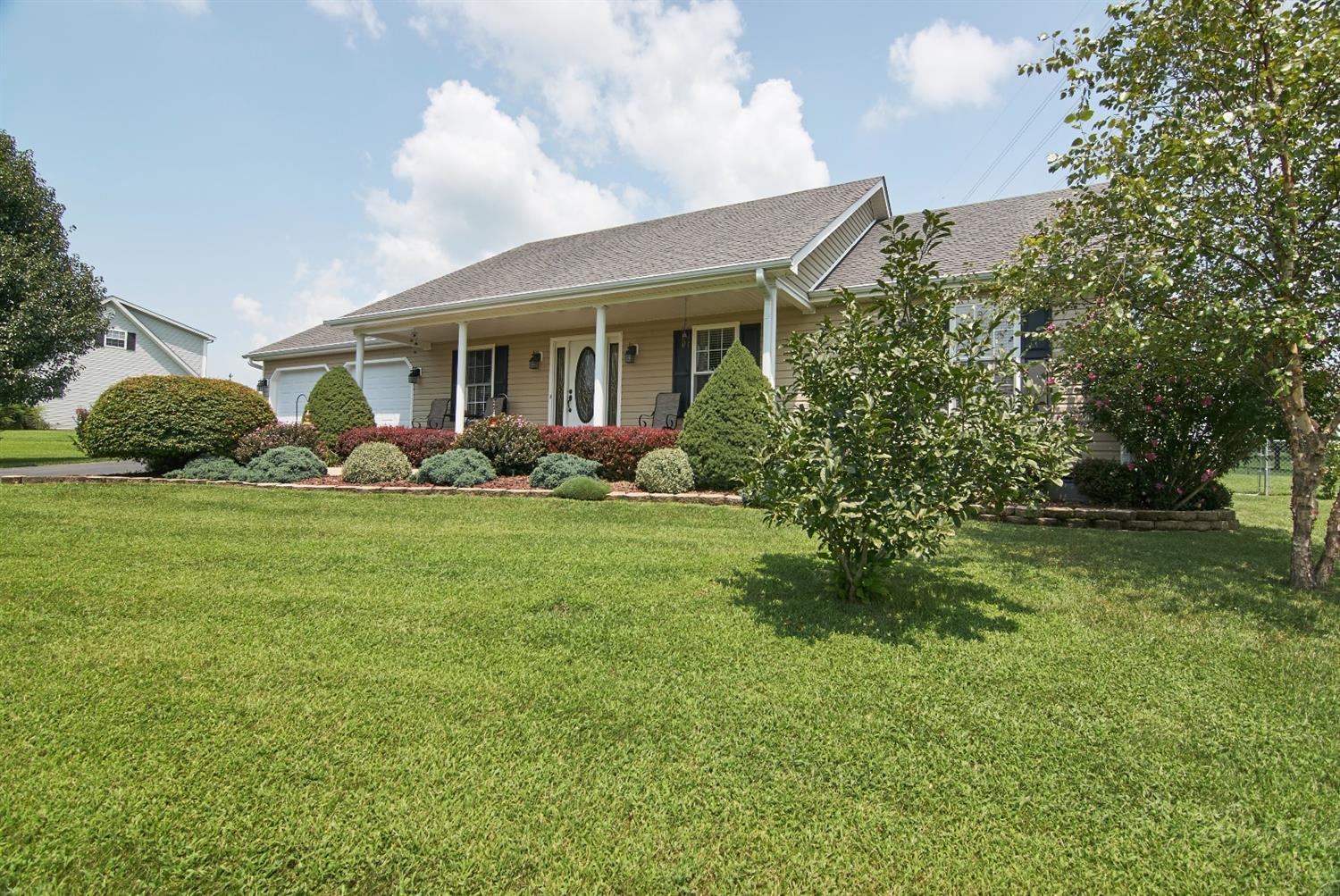 Property Photo: 130 Bright Leaf Drive KY 40444