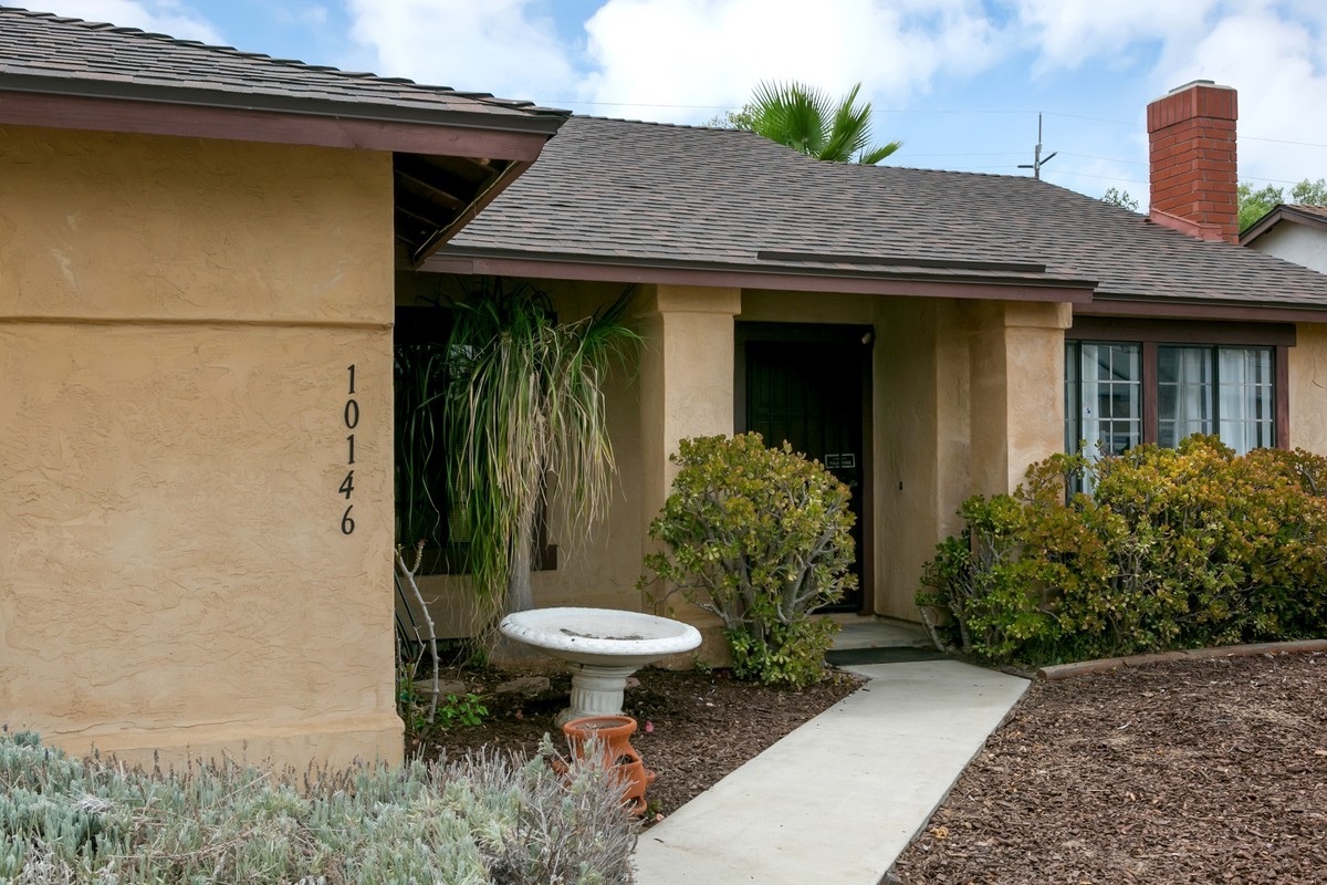 Property Photo:  10146 W Glendon  CA 92071 