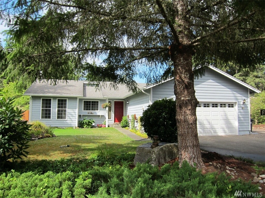 Property Photo:  81 E Country Club Dr  WA 98524 