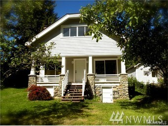 Property Photo:  517 Young St NW  WA 98502 