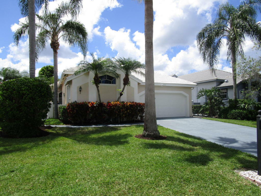 Property Photo:  12800 Oak Knoll Drive  FL 33418 