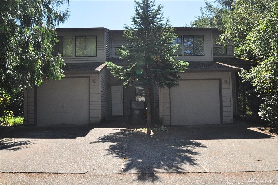 Property Photo: 12712 51 Ave NE WA 98271