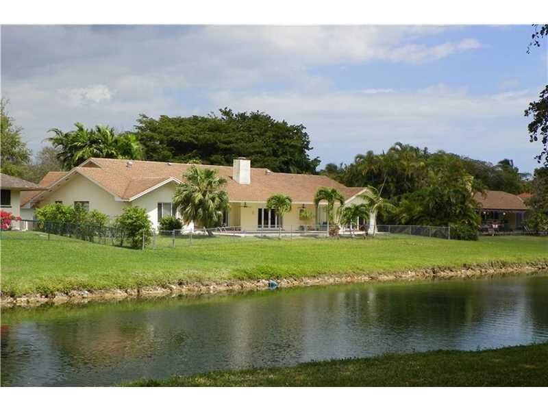 Property Photo: 7860 SW 173 Terrace FL 33157