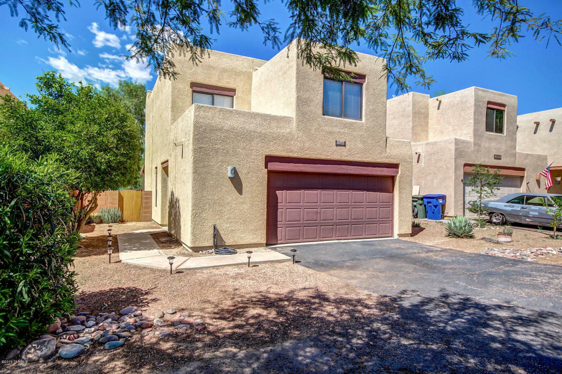 Property Photo:  10079 E Escalante Road  AZ 85730 