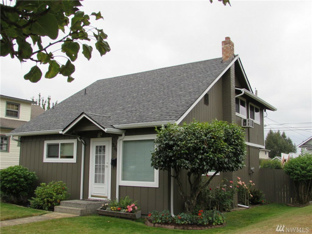 Property Photo: 3708 N 8th St WA 98406