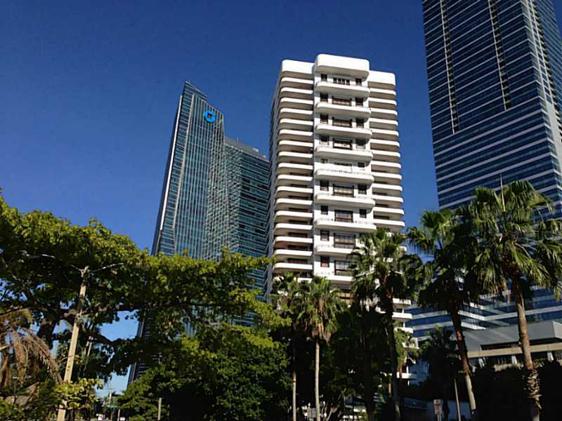 Property Photo: 151 SE 15 Rd 2102 FL 33129