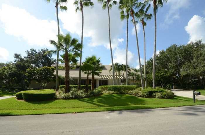 Property Photo:  2680 Hackney Rd  FL 33331 