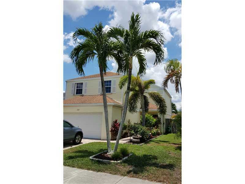 Property Photo:  215 SW 159 Te  FL 33326 