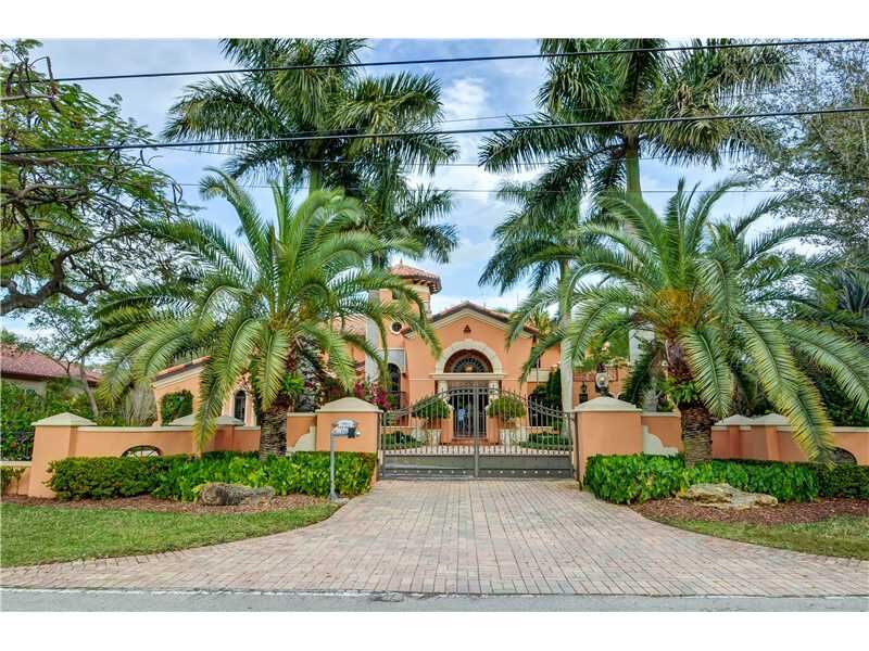 Property Photo:  7001 SW 73 Ct  FL 33143 