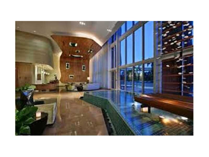 Property Photo:  50 Biscayne Bl 2003  FL 33132 