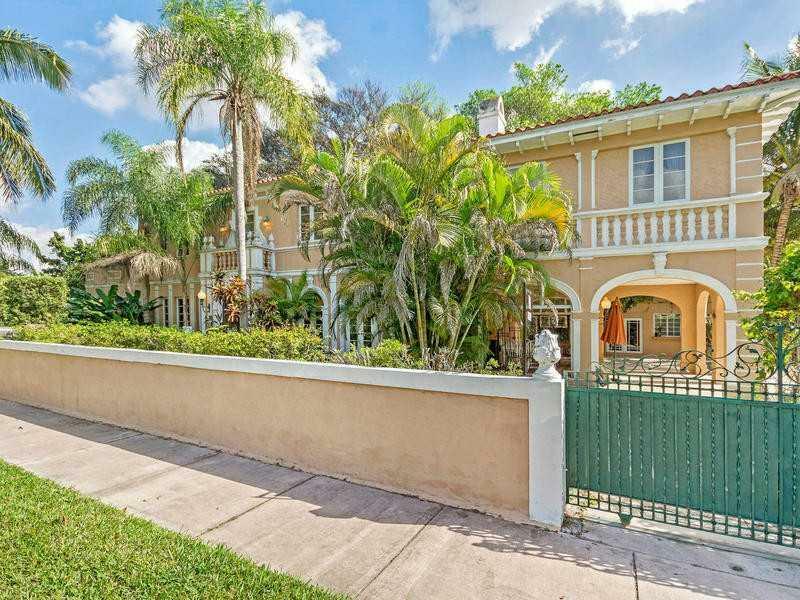 Property Photo: 1217 Granada Bl FL 33134
