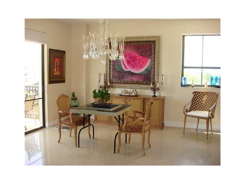 Property Photo: 8395 SW 73 Av 412 FL 33143