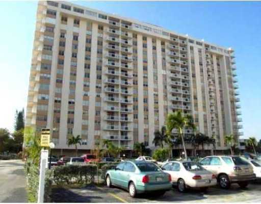 Property Photo: 1849 S Ocean Dr 1006 FL 33009