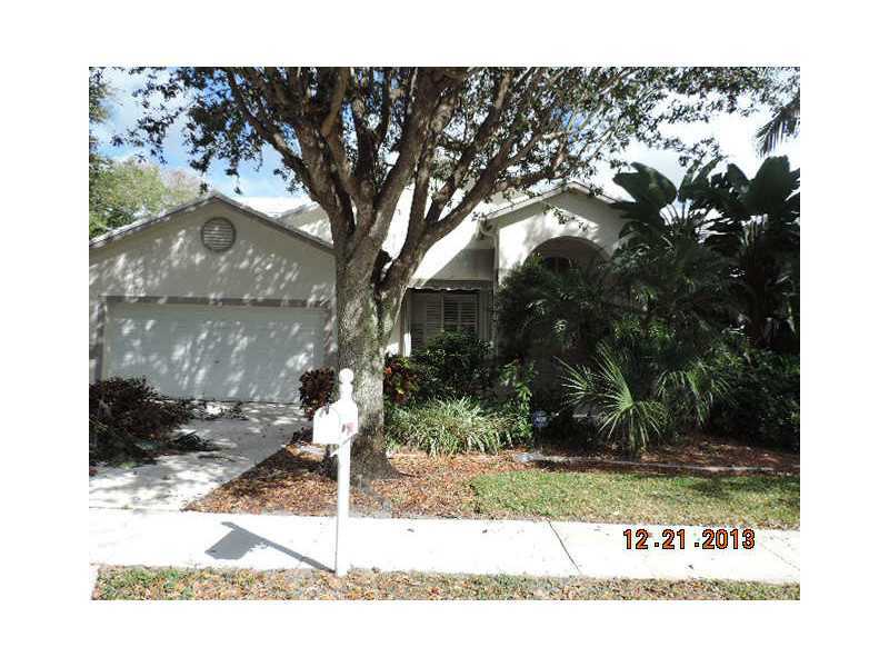 Property Photo:  10261 SW 13th St  FL 33025 