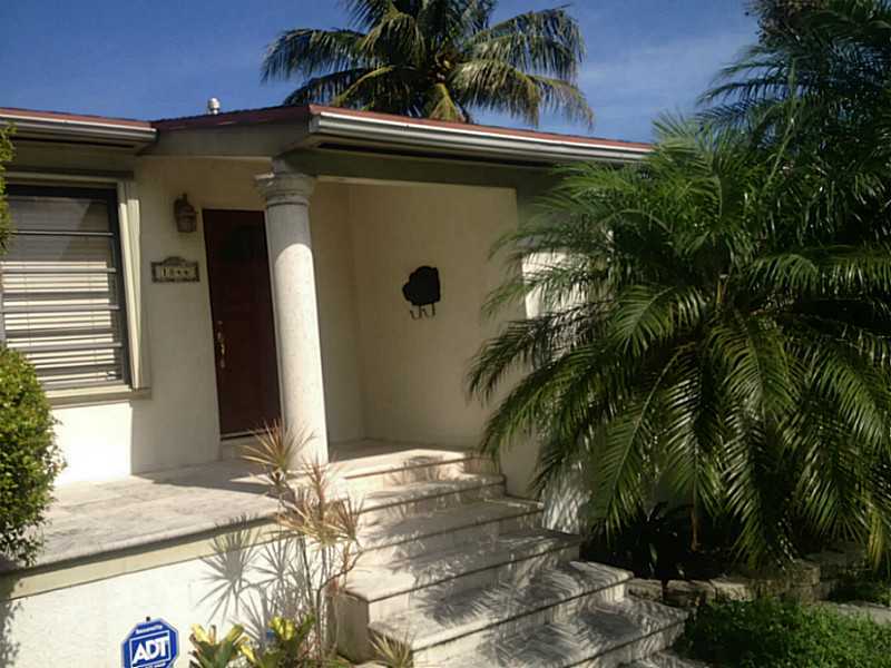 Property Photo: 1844 SW 82 Pl FL 33155