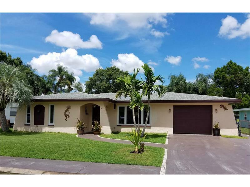Property Photo: 1818 Driftwood Circle S FL 34677