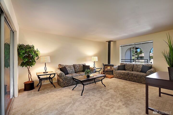 Property Photo:  17211 NE 45th St 84  WA 98052 