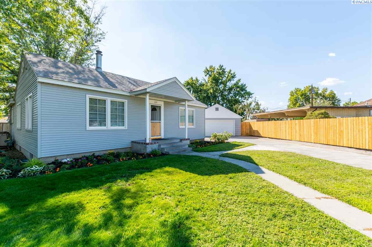 Property Photo: 219 Cullum WA 99352