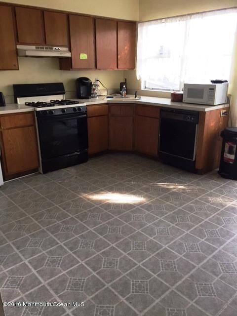 Property Photo:  237 Woodlake Manor Drive  NJ 08701 