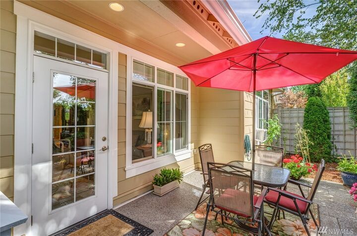 Property Photo:  4655 Wade St  WA 98226 