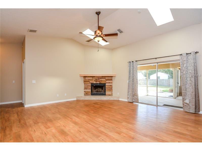 Property Photo:  5521 Oak Street  FL 32757 