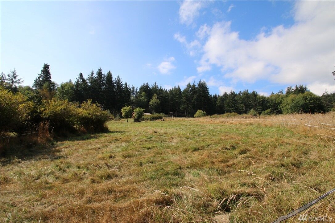 Property Photo:  55 Sea Acres Rd  WA 98279 