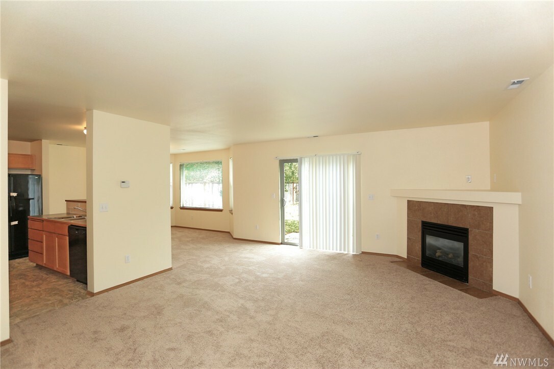 Property Photo:  4927 106th St NE  WA 98270 