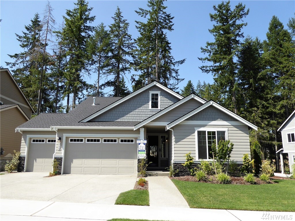Property Photo:  4227 Bogey Dr NE  WA 98516 