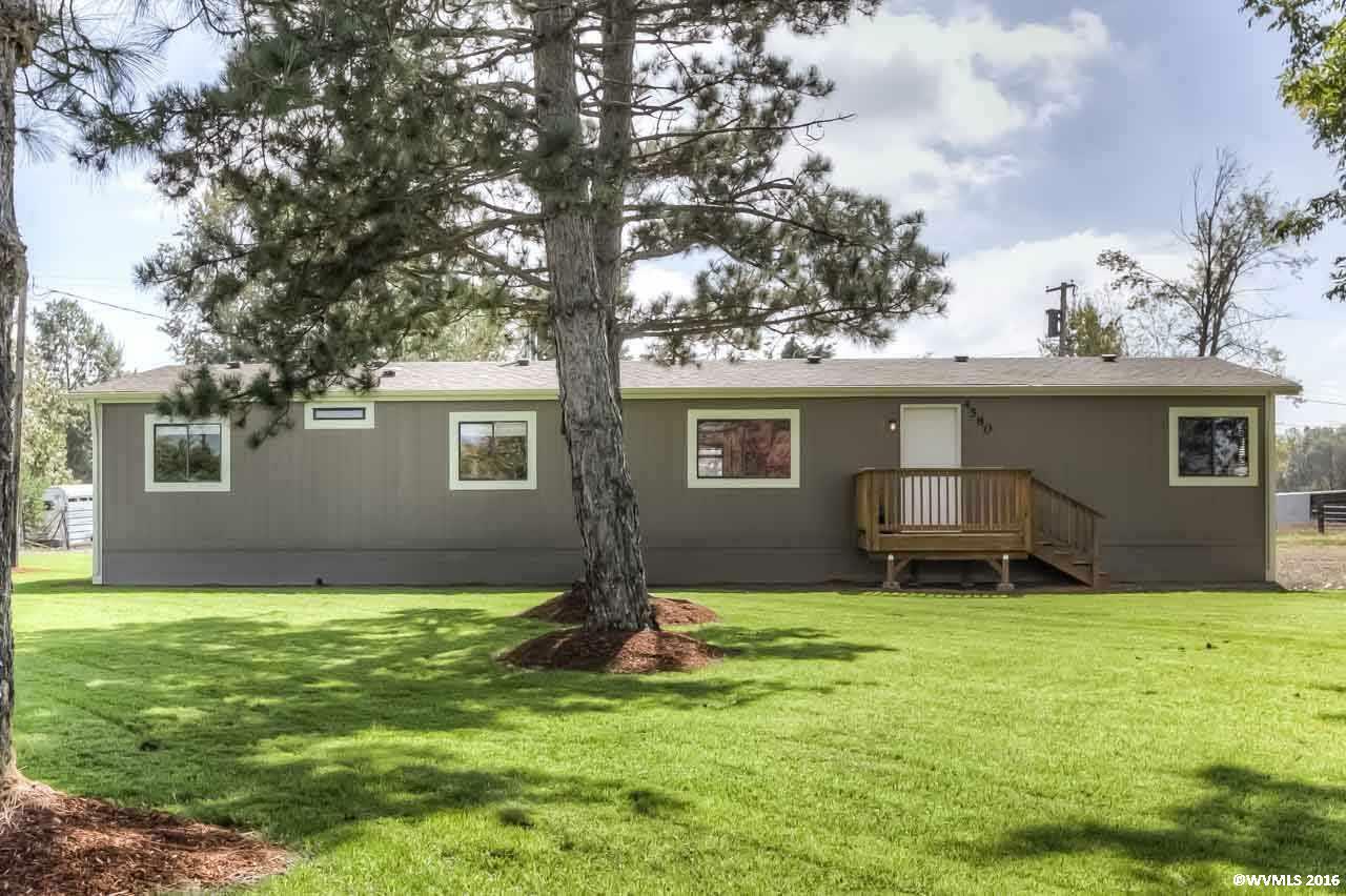 Property Photo: 4580 Knox Butte Rd OR 97322