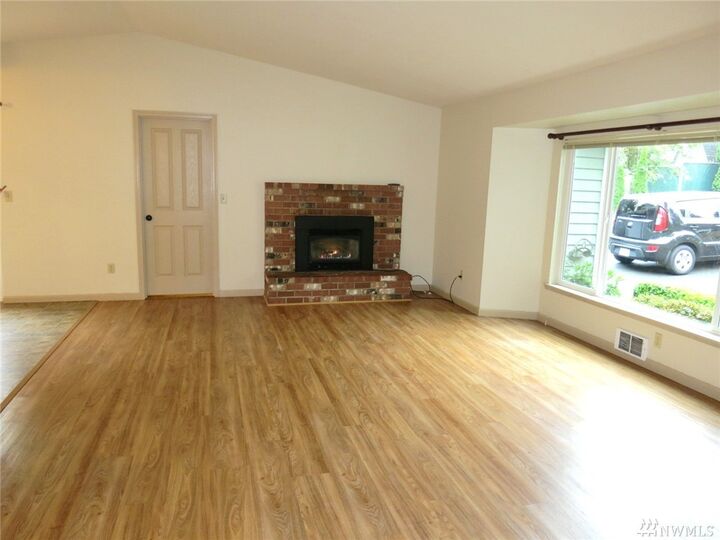 Property Photo:  2305  118th Drive NE  WA 98258 